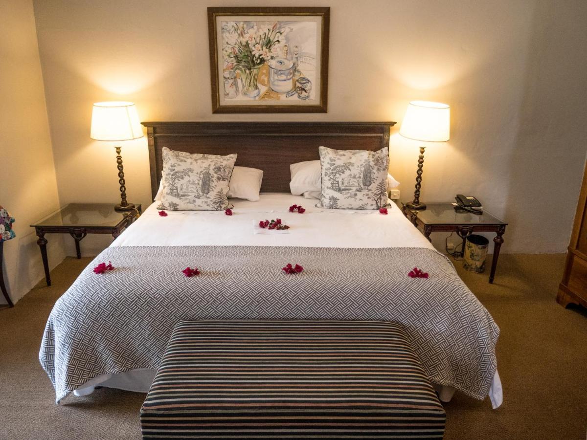 ลิวเวนบอช คันทรี เฮาส์ อมาคาลา เกม รีเสิร์ฟ Guest House Amakhala Game Reserve ภายนอก รูปภาพ