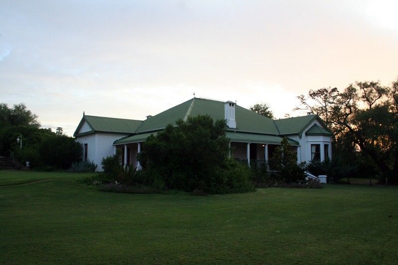 ลิวเวนบอช คันทรี เฮาส์ อมาคาลา เกม รีเสิร์ฟ Guest House Amakhala Game Reserve ภายนอก รูปภาพ