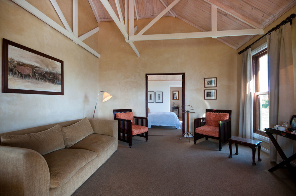 ลิวเวนบอช คันทรี เฮาส์ อมาคาลา เกม รีเสิร์ฟ Guest House Amakhala Game Reserve ภายนอก รูปภาพ