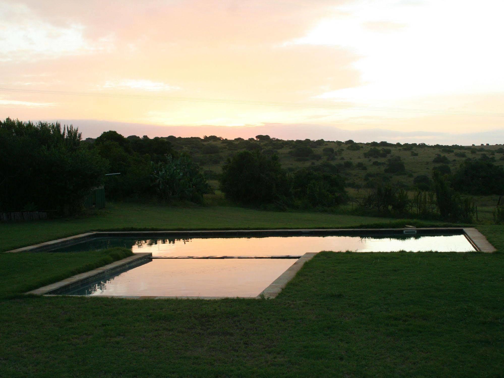 ลิวเวนบอช คันทรี เฮาส์ อมาคาลา เกม รีเสิร์ฟ Guest House Amakhala Game Reserve ภายนอก รูปภาพ